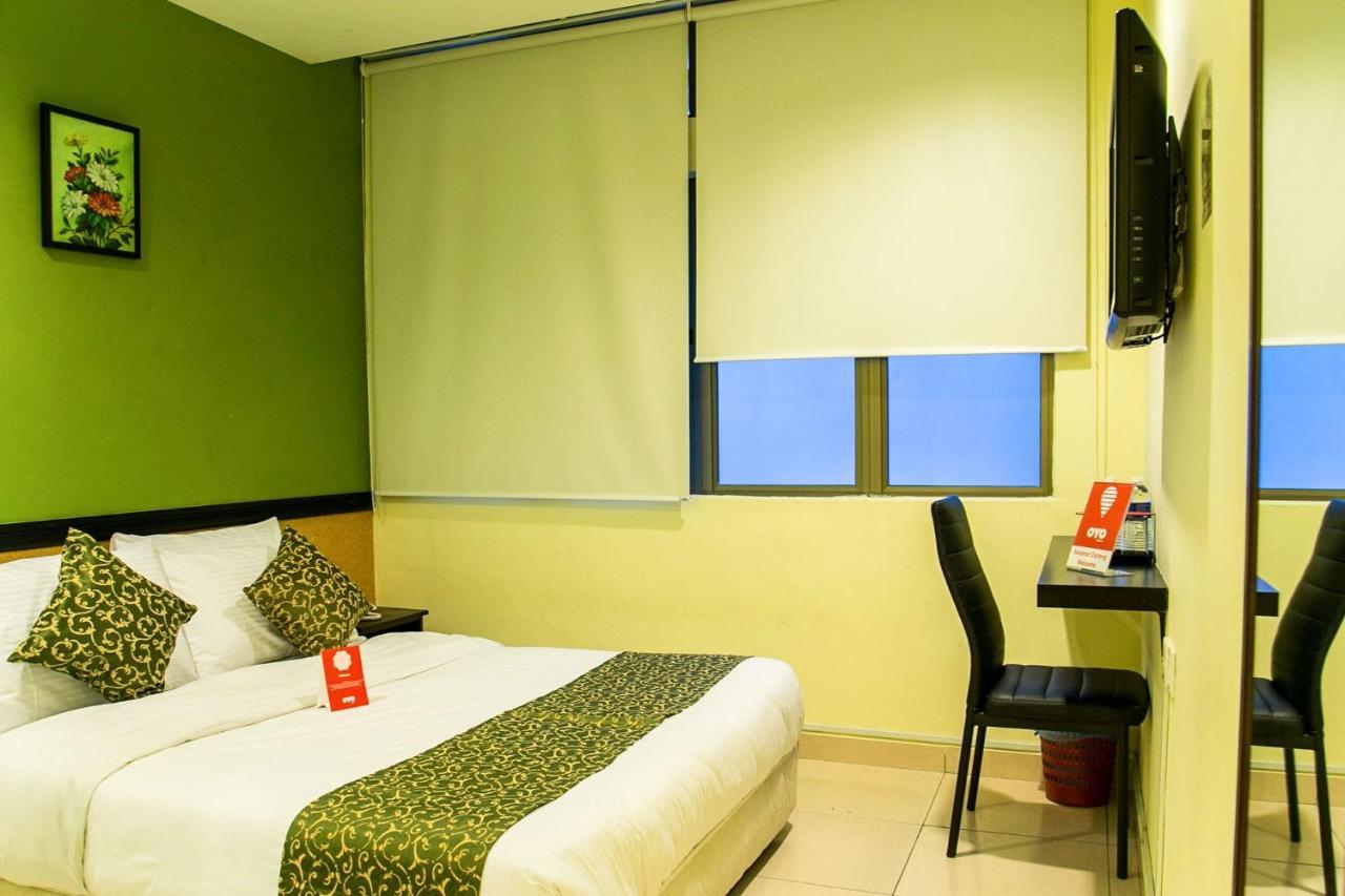 Oyo 151 Twin Hotel Kuala Lumpur Exteriör bild